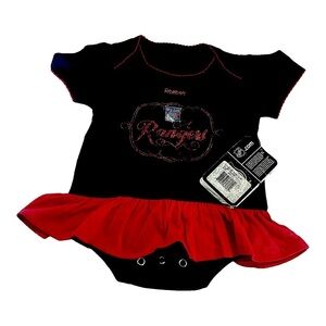 NEW NHL Rangers Girls Onesie with Team Logo and Ruffle Trim Hockey size 3/6 mos